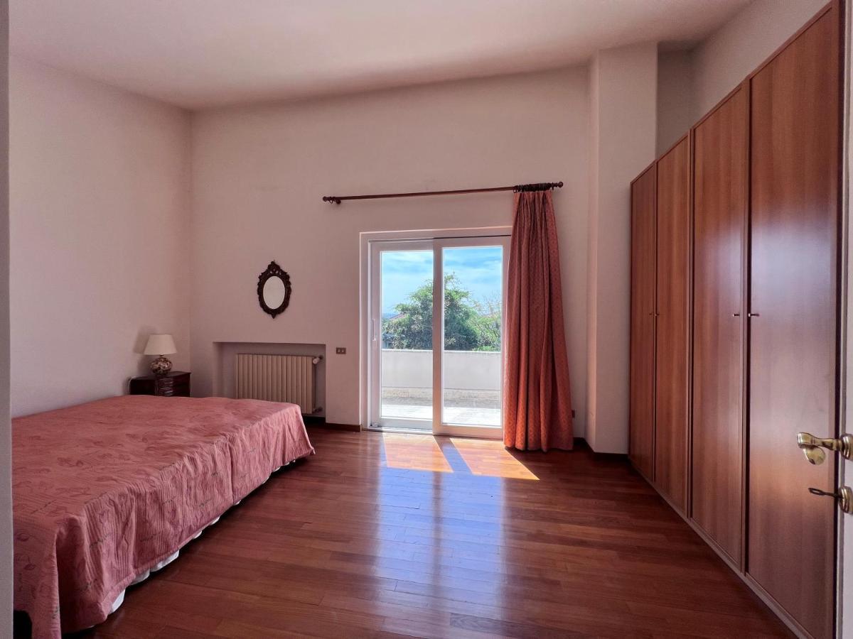 Villa Luxury Roma Марко-Симоне Экстерьер фото